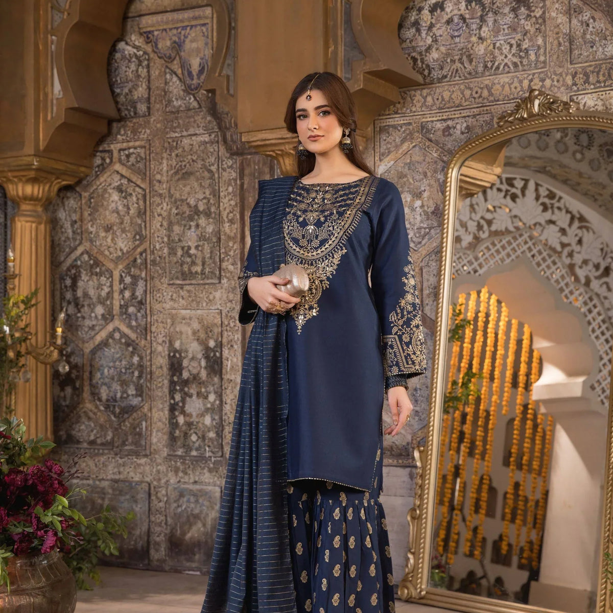clubwear dresses Amazon.com: Floerns Women's Glitter Sleeveless Ruched Party Strapless Tight Satin Corset soft neutral dress Size:One Size Fits UK8-12