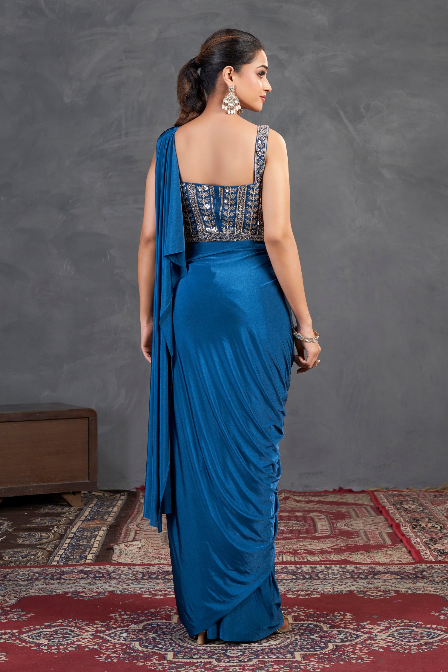 Deep Teal Embroidered Saree Set – Contemporary Glamour with Traditional Grace