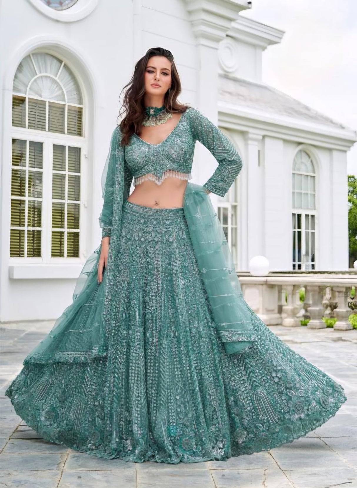 Emerald Embroidered Lehenga Luxe Set