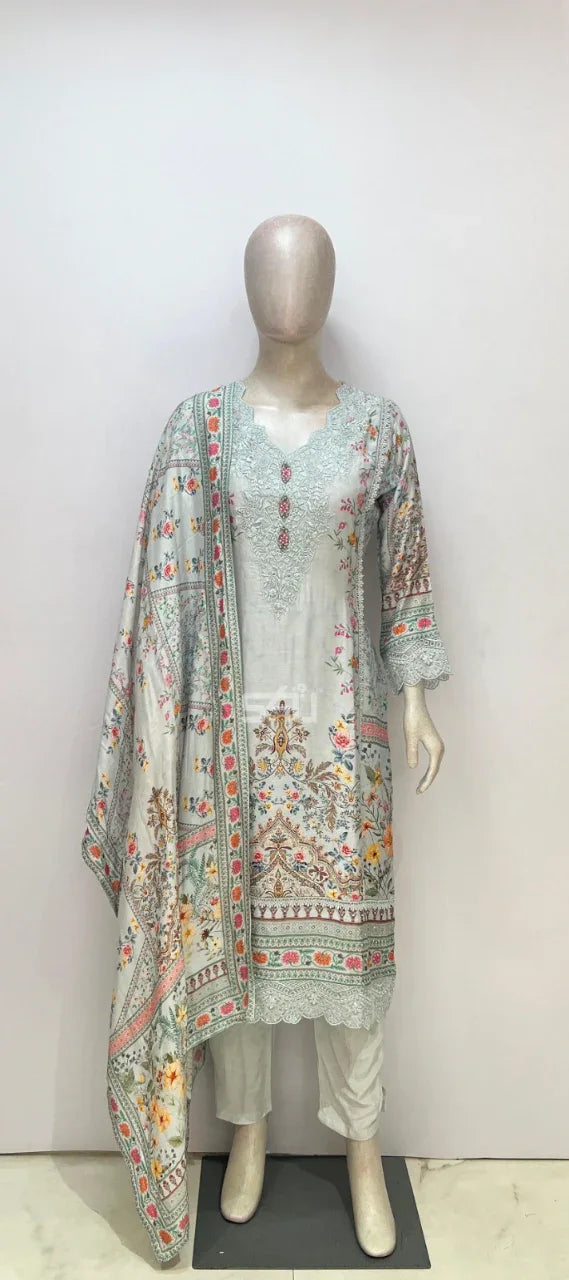 Mint Floral Embroidered Kurta Set - MishUUU