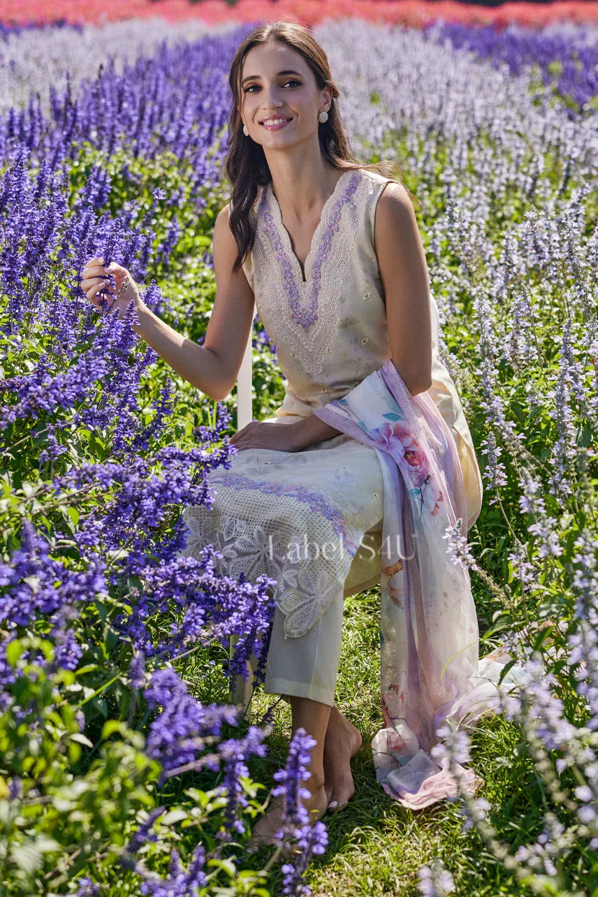 Lavender Blossom Embroidered Ensemble - MishUUU