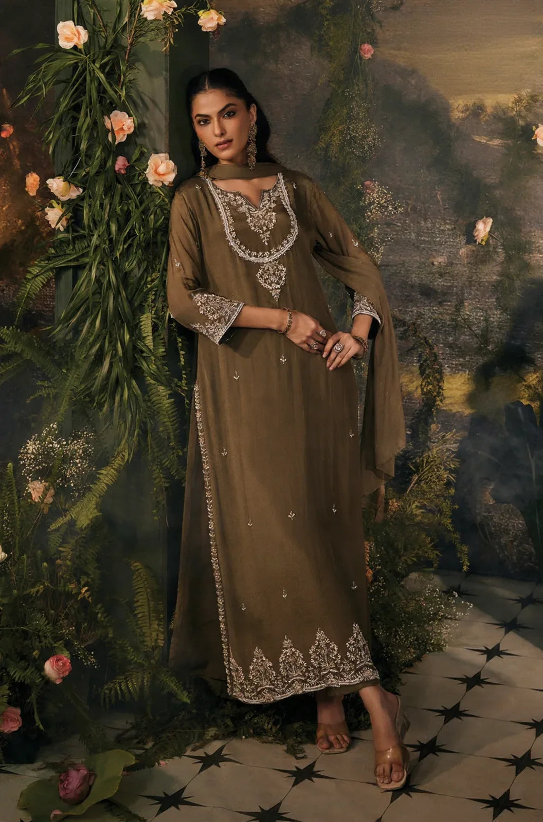 Olive Aura Embroidered Long Kurta Set - MishUUU
