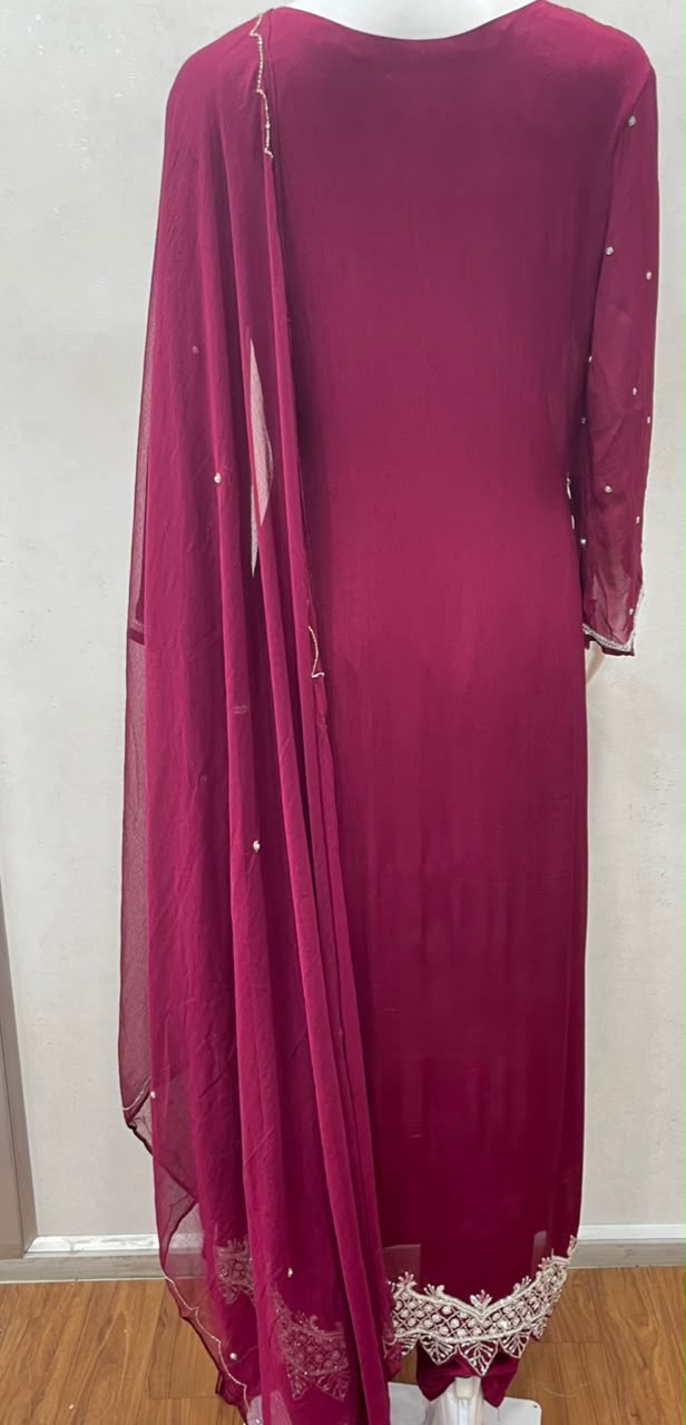 Crimson Noor Embroidered Kurta Set - close-up detail