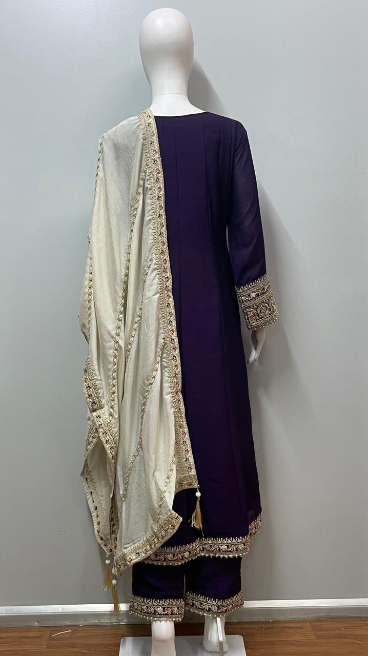 Midnight Ivory Embroidered Kurta Set