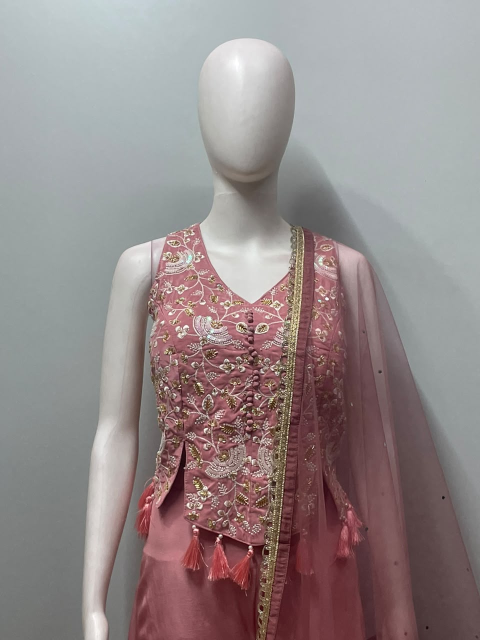 Dusty Rose Champagne Gold Embroidered Palazzo Ensemble - close-up detail